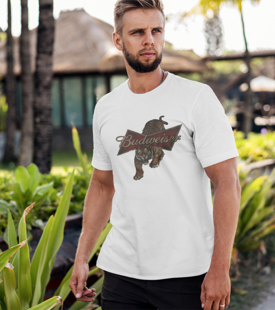 Budweiser Tiger Logo Jumping Tiger T-Shirt