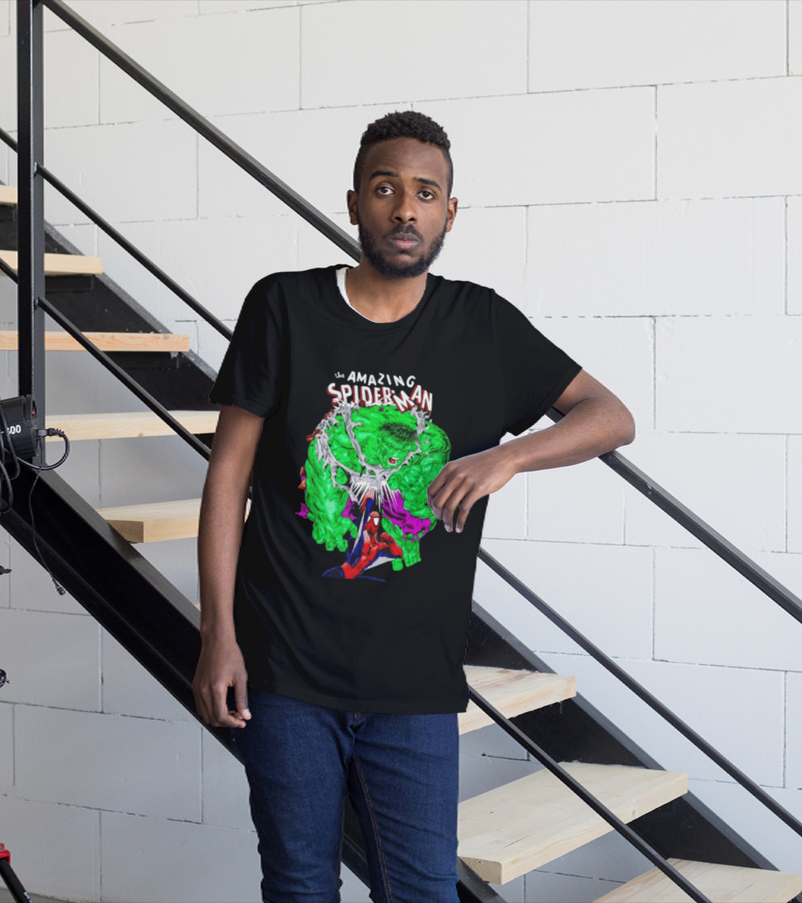 The Amazing Spider Man The Incredible Hulk Comic Style Showdown T-Shirt