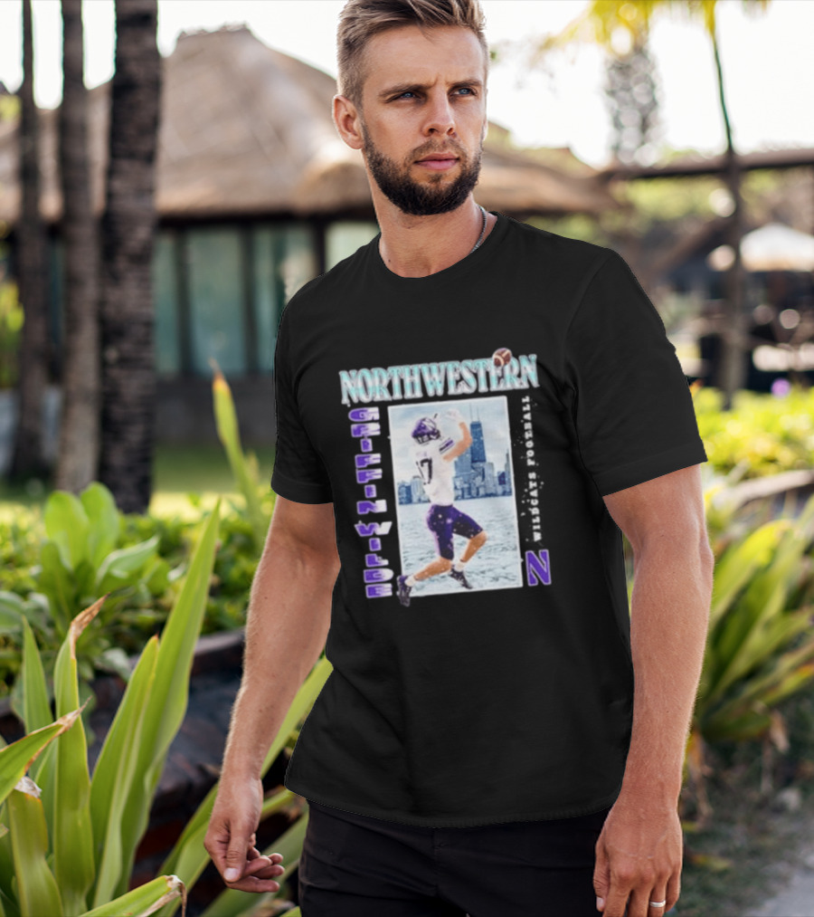 Northwestern Wildcats Football Griffin Wilde No 17 Chicago Skyline T-Shirt