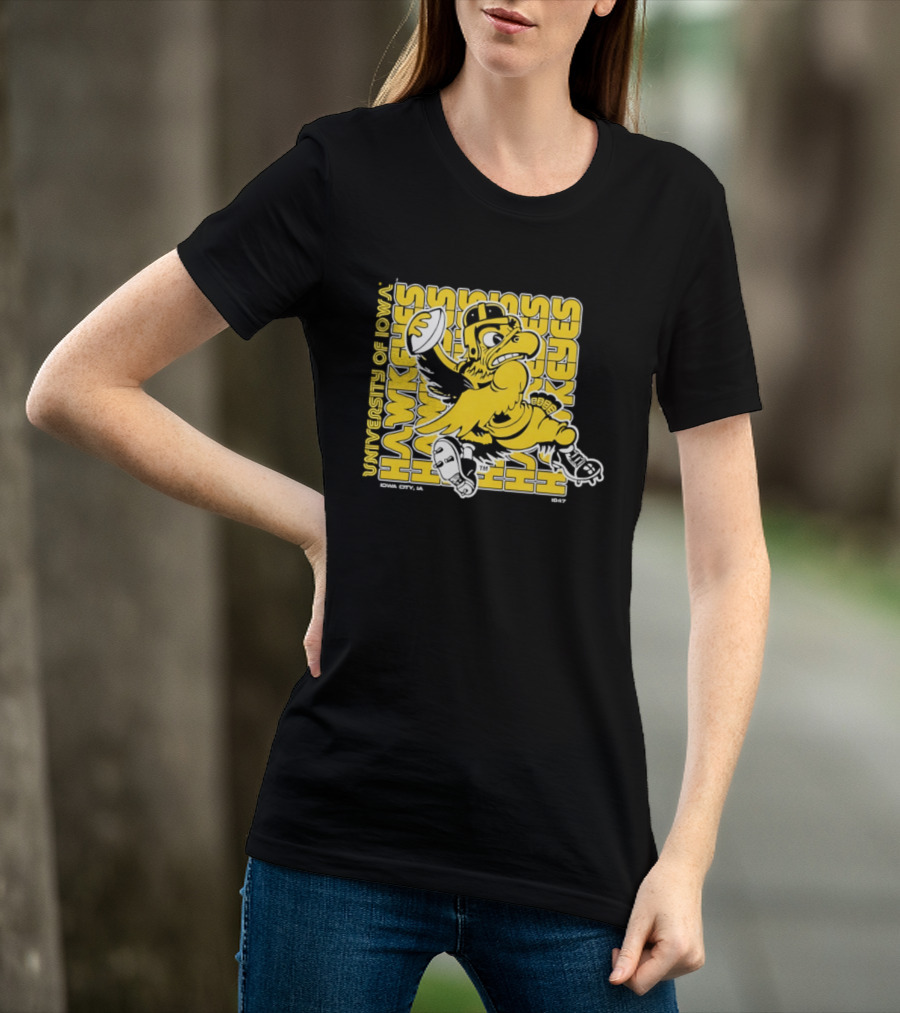 University Of Iowa Hawkeyes Mascot Iowa City Retro 1847 T-Shirt
