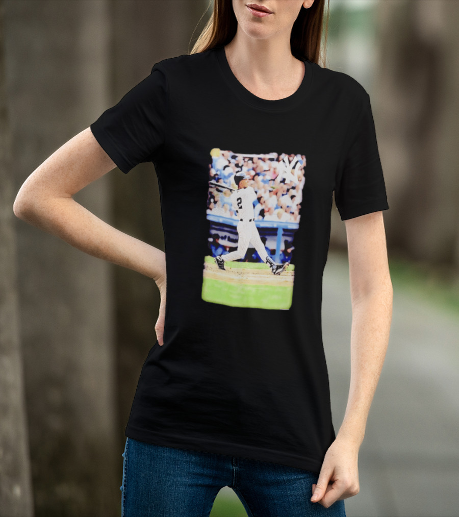 Derek Jeter New York Yankees Legendary Swing Moment T-Shirt