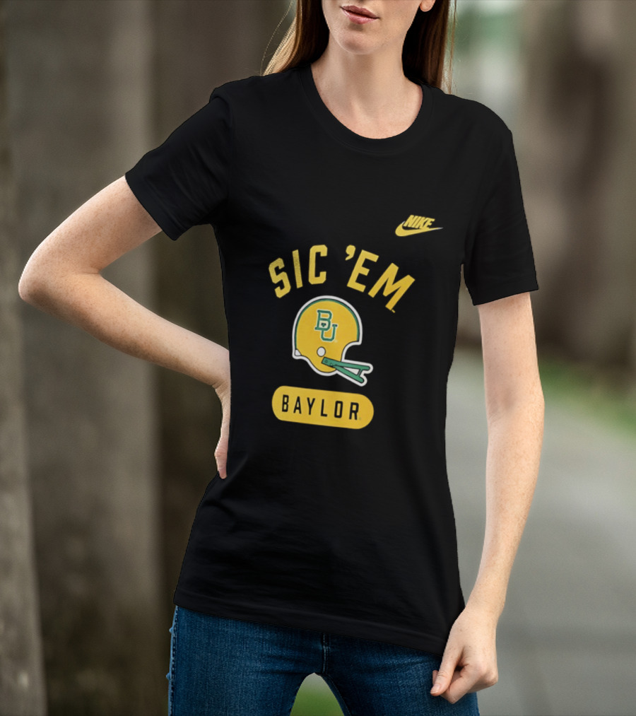 Nike Sic 'Em Baylor Football Helmet BU T-Shirt