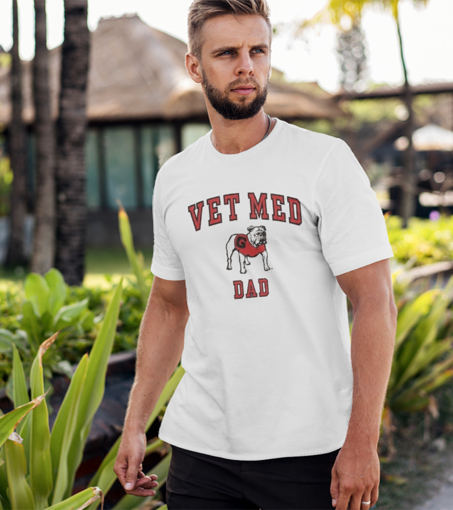 Vet Med Dad Bulldog G T-Shirt