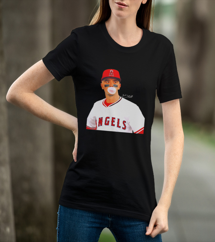 Zach Neto Los Angeles Angels 2026 MLB Season Bubblegum Moment T-Shirt
