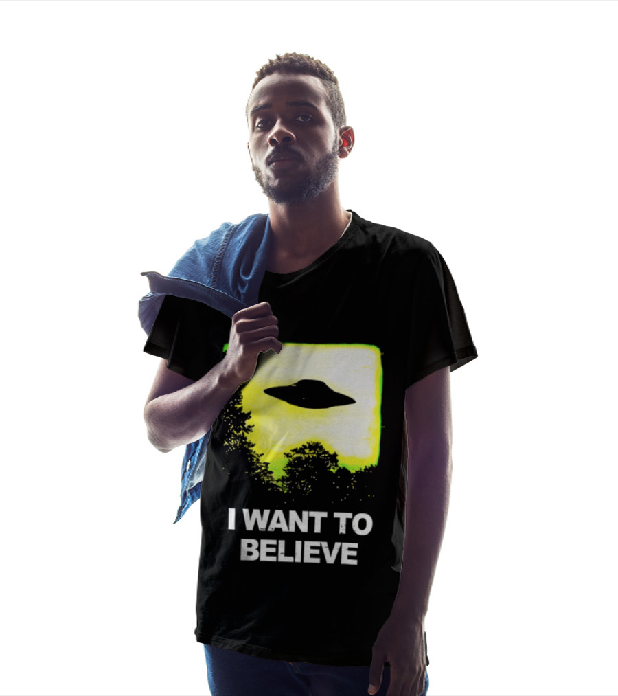 Alien I Want To Believe UFO Silhouette Paranormal Activity The Truth Is Out There T-Shirt