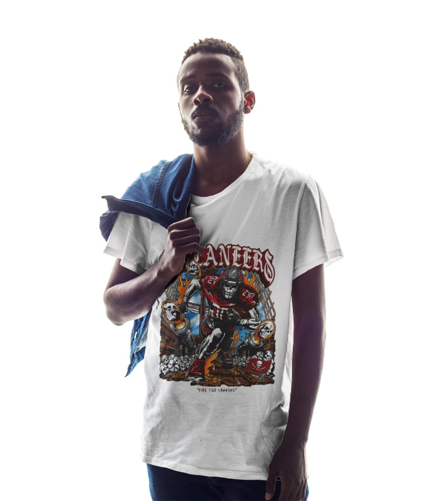 Warren Lotas Buccaneers Skull Football Player Flames T-Shirt