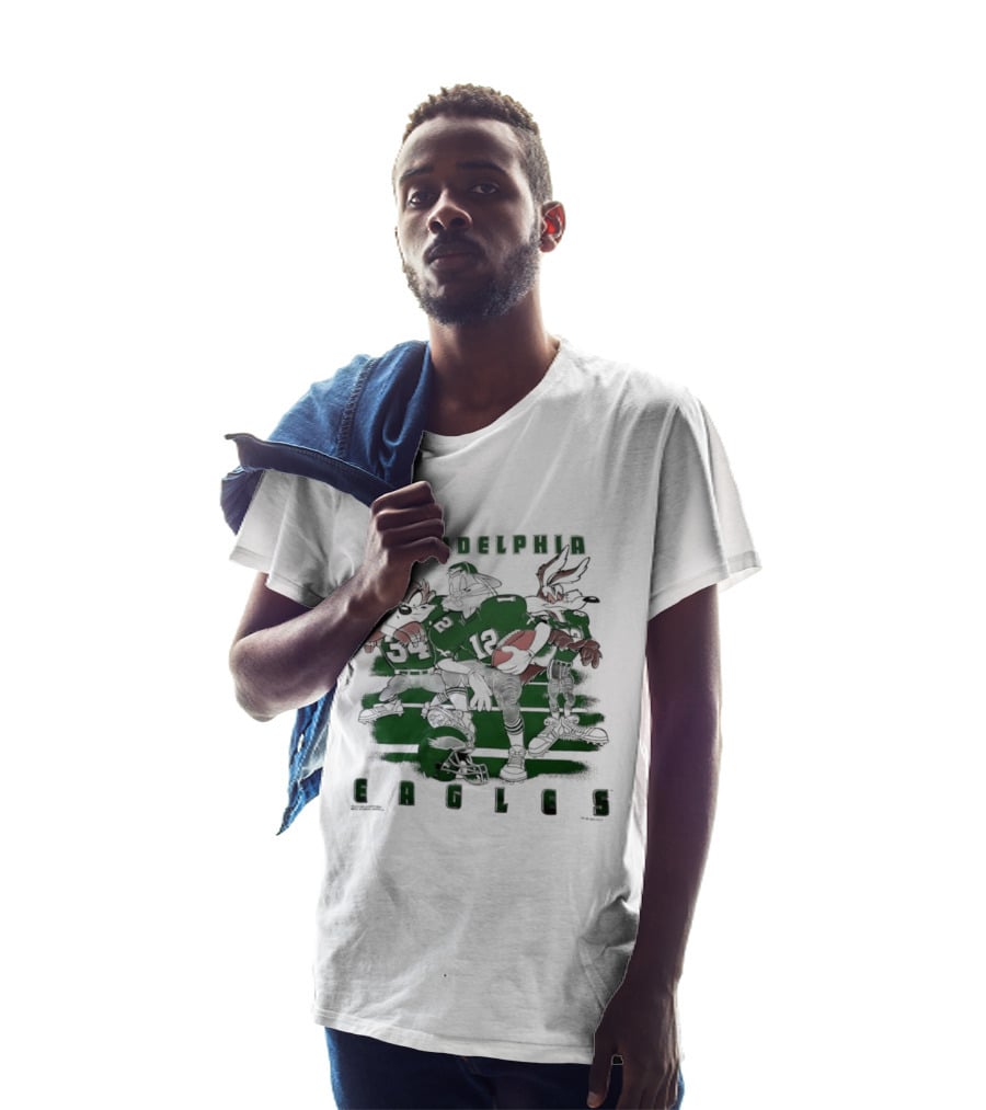 Philadelphia Eagles Taz Bugs Bunny Wile E Coyote Football Team Collaboration T-Shirt