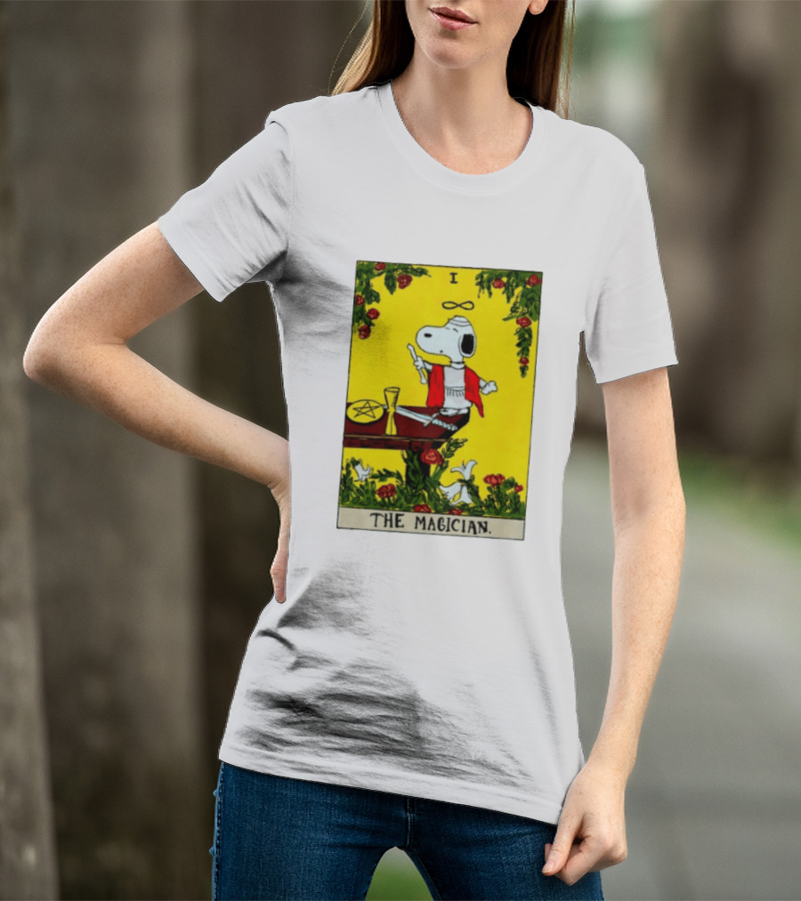 Snoopy Peanuts The Magician Tarot Card T-Shirt