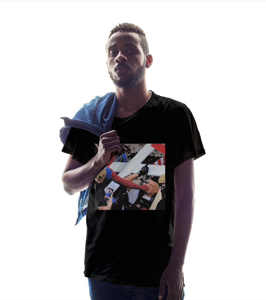 Minneapolis Spiderman Punching Police Protest Scene T-Shirt