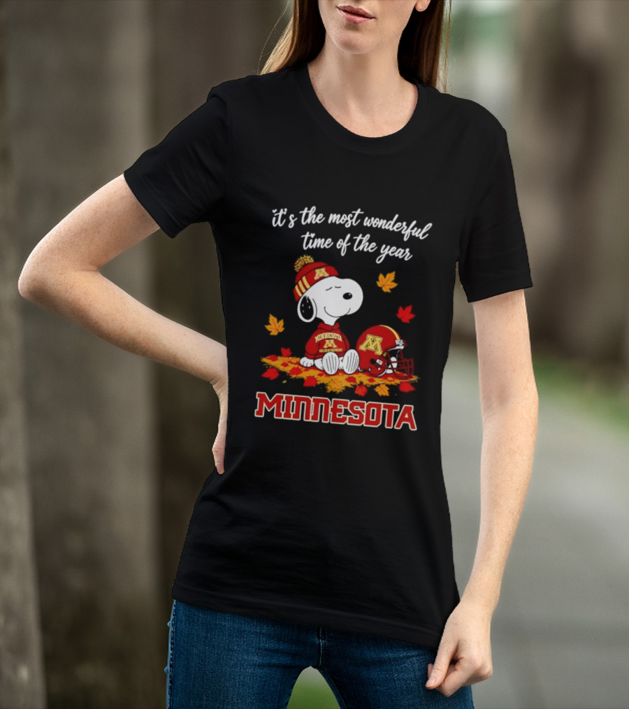 Minnesota Golden Gophers Snoopy Fall Autumn Leaves It's The Most Wonderful Time Of The Year T-Shirt