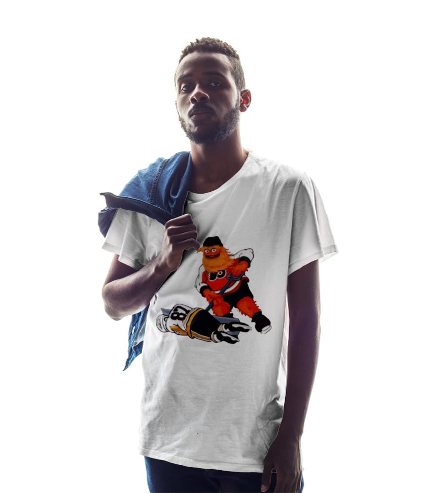 Philadelphia Flyers Gritty Shovelin' Cartoon With Hockey Rivalry Scene T-Shirt