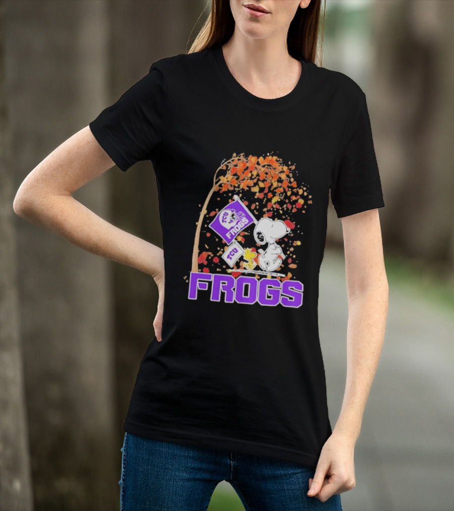 TCU Horned Frogs Snoopy Peanuts Fall Leaves T-Shirt