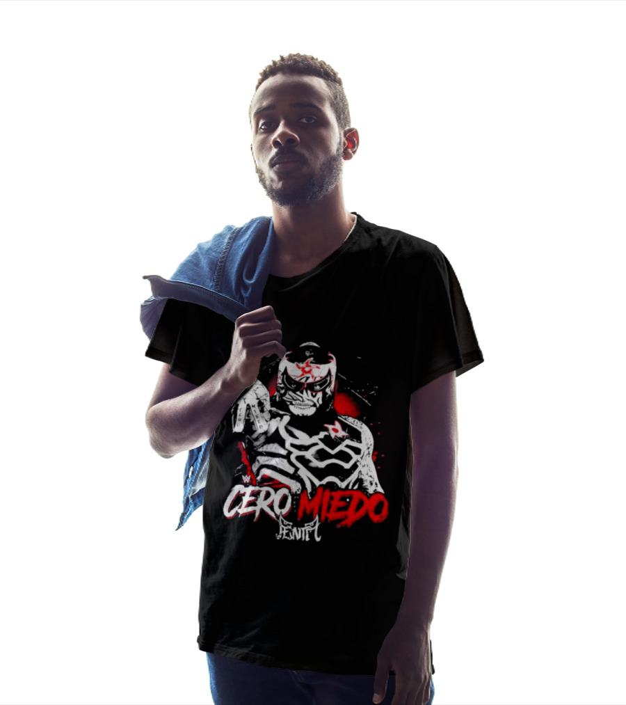 Cero Miedo Penta Hand Sign WWE Photo T-Shirt