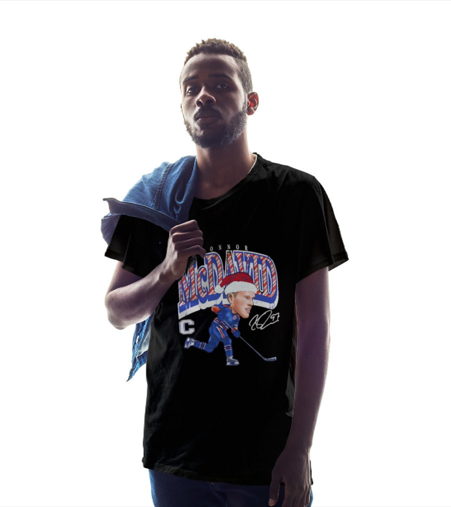 Connor McDavid Edmonton Oilers Cartoon Santa Hat ND97 T-Shirt
