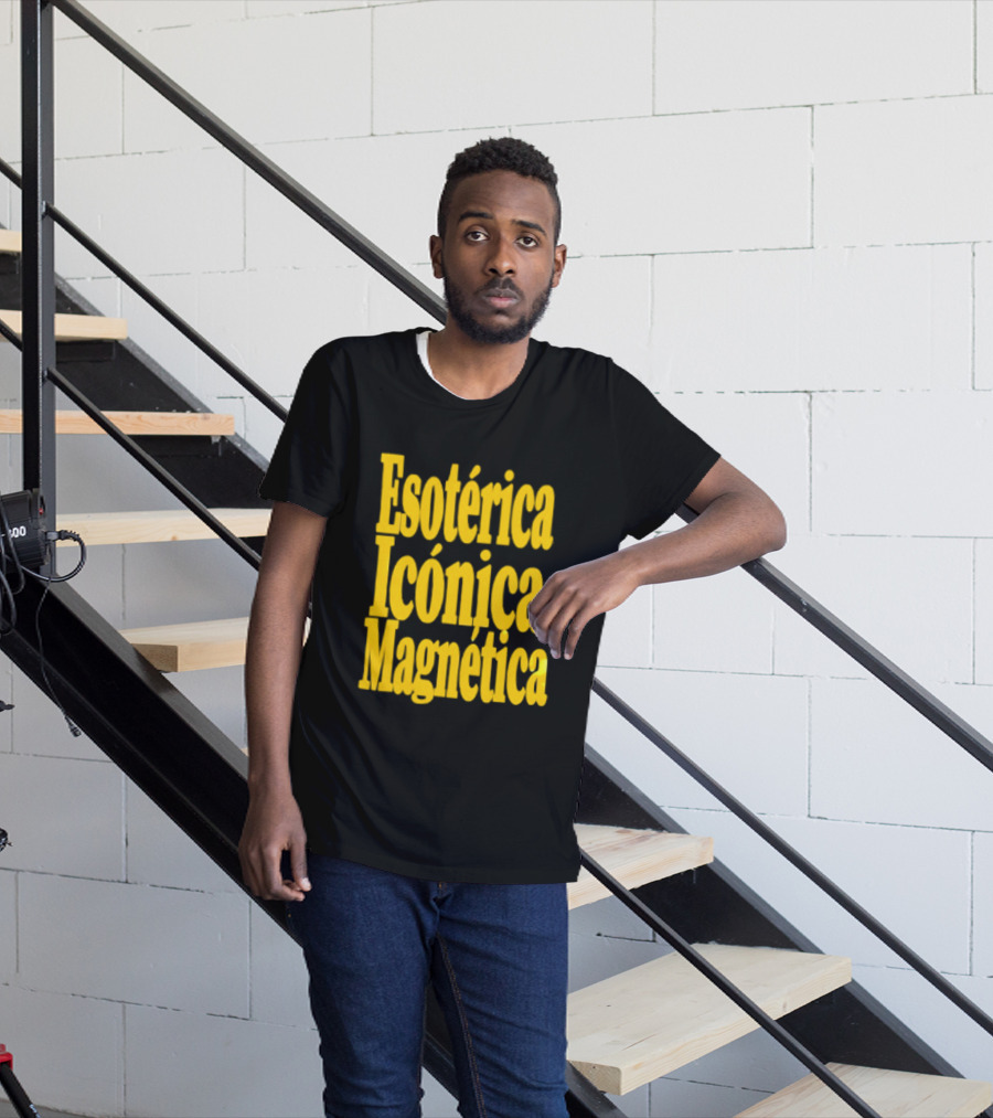 Esotérica Icónica Magnética Esoteric T-Shirt