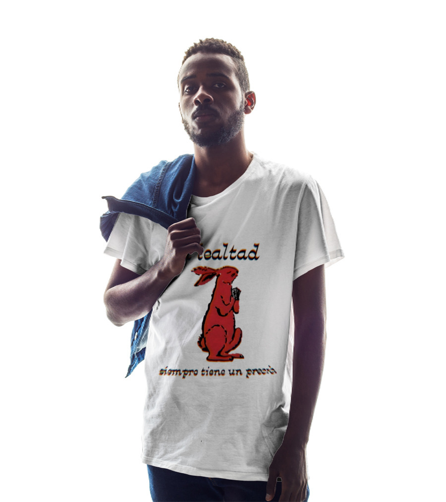 La Lealtad Siempre Tiene Un Precio Conejo Rojo T-Shirt