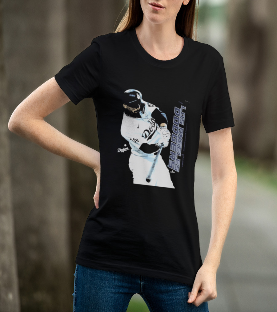 Mookie Betts Los Angeles Dodgers MLB Swing Action T-Shirt