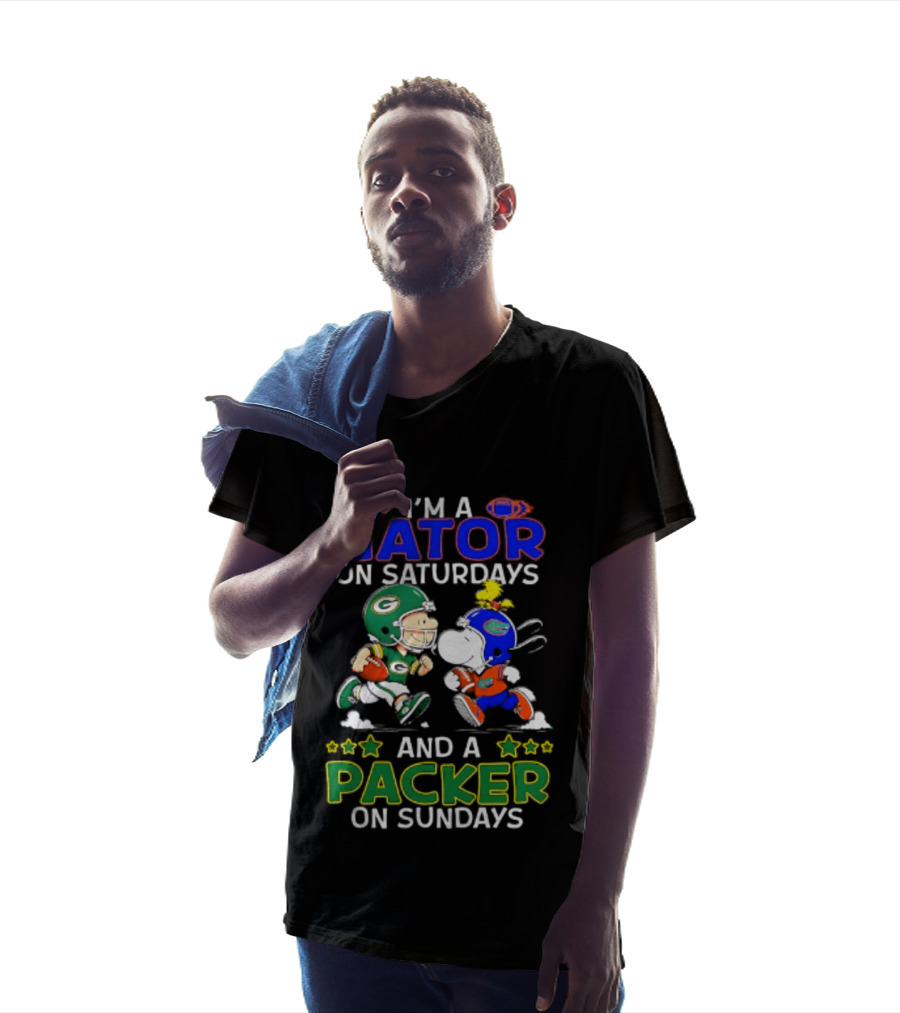 I'm A Gator On Saturdays And A Packer On Sundays Peanuts Football Charlie Brown Snoopy T-Shirt