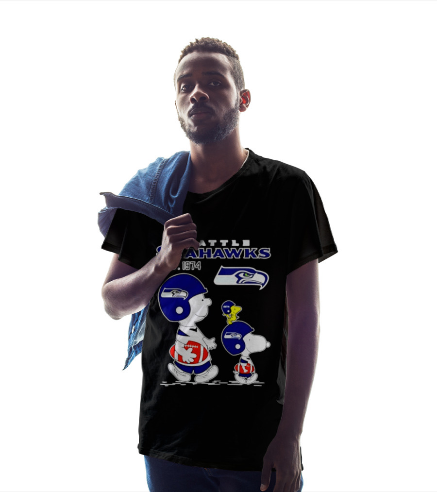 Seattle Seahawks Peanuts Snoopy Charlie Brown Est 1974 NFL T-Shirt