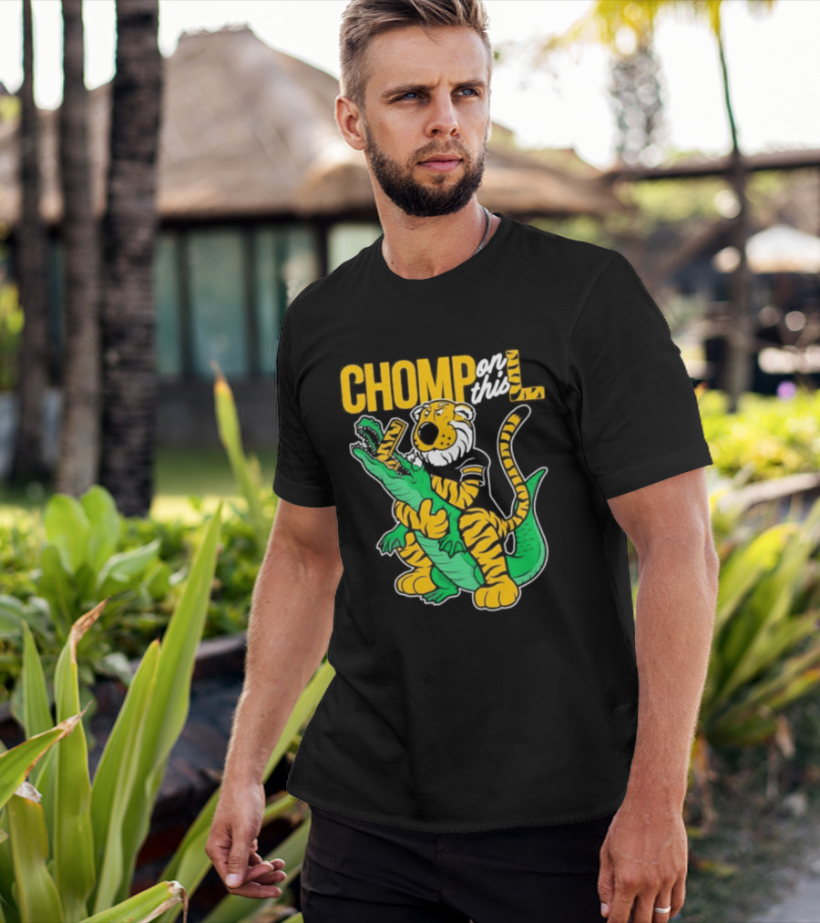 Missouri Chomp On This L Tiger And Alligator Face Off T-Shirt
