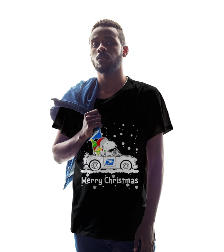 United States Postal Service Snoopy Woodstock Car Merry Christmas 2026 T-Shirt