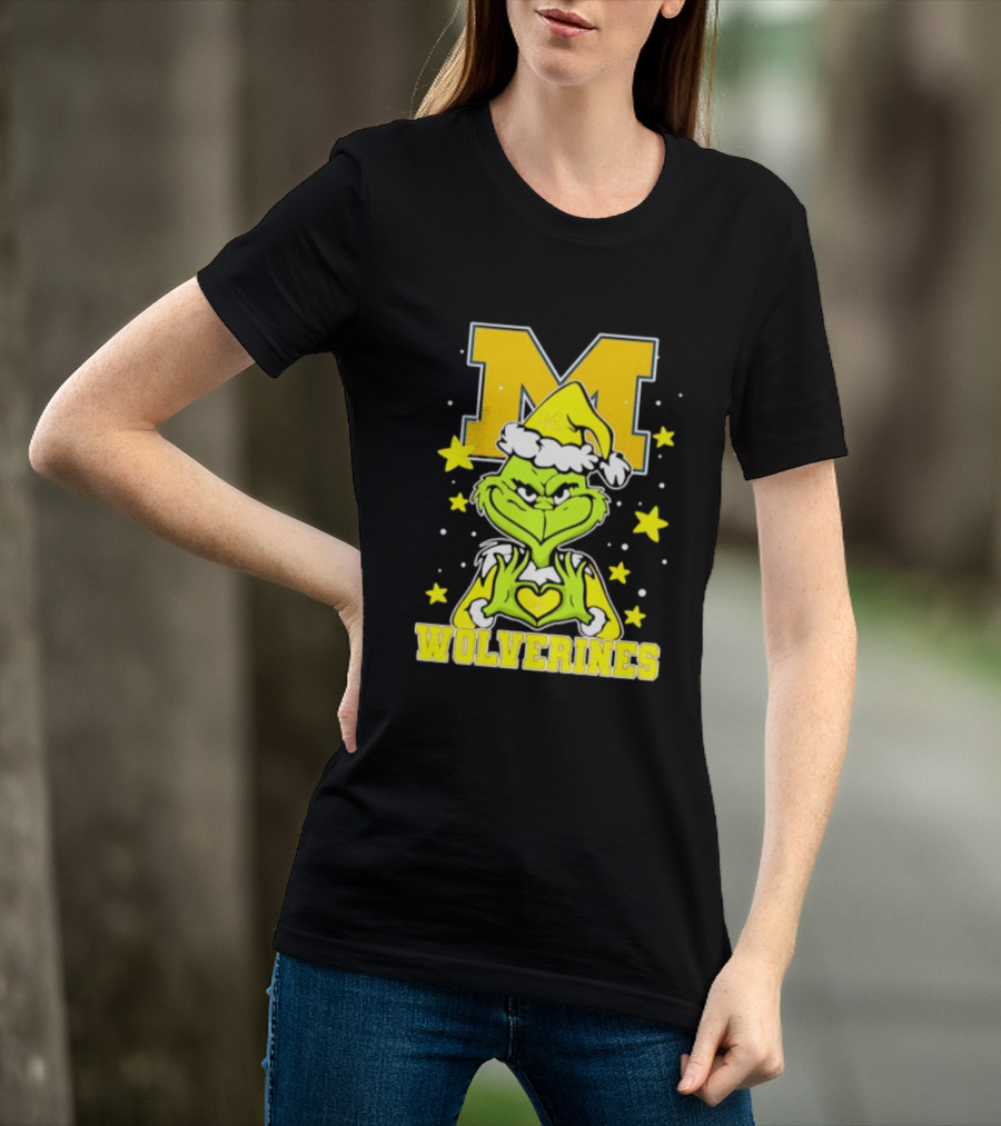 Michigan Wolverines Grinch Love Hands Christmas Football 2026 T-Shirt