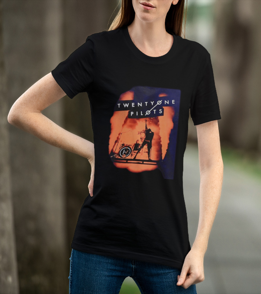 Twenty One Pilots Concert Orange Stage Lights Silhouette Tyler Joseph T-Shirt