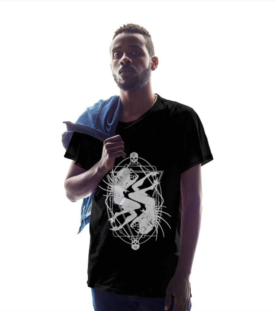 Pisces Zodiac Skull Fish Astrology Gothic Symbolism T-Shirt