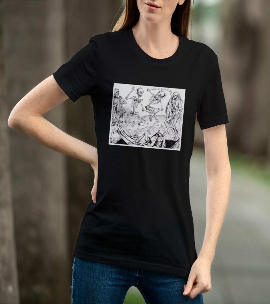Danse Macabre Skeleton Dance Halloween Medieval T-Shirt