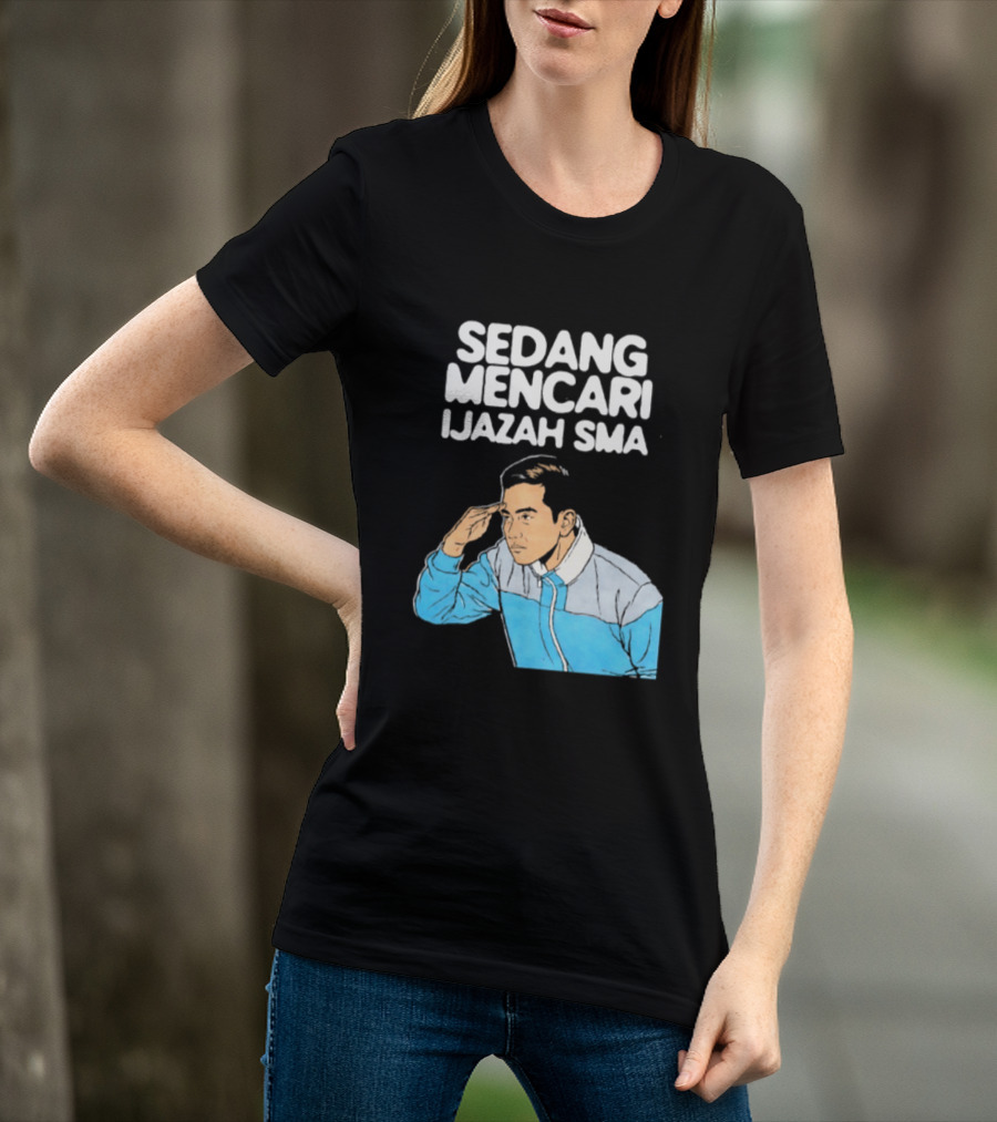 Sedang Mencari Ijazah SMA Man In Blue Jacket Visual T-Shirt