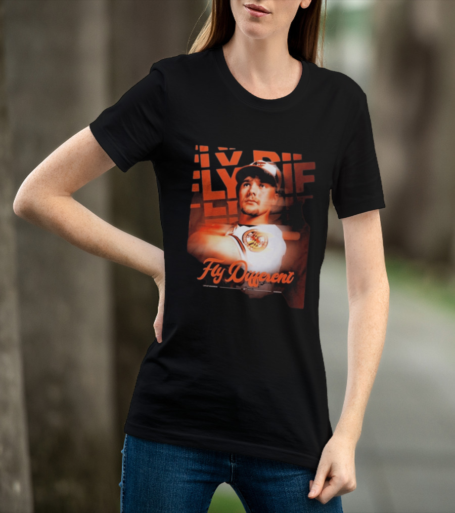 Gunnar Henderson Orioles Fly Different Baltimore Baseball T-Shirt