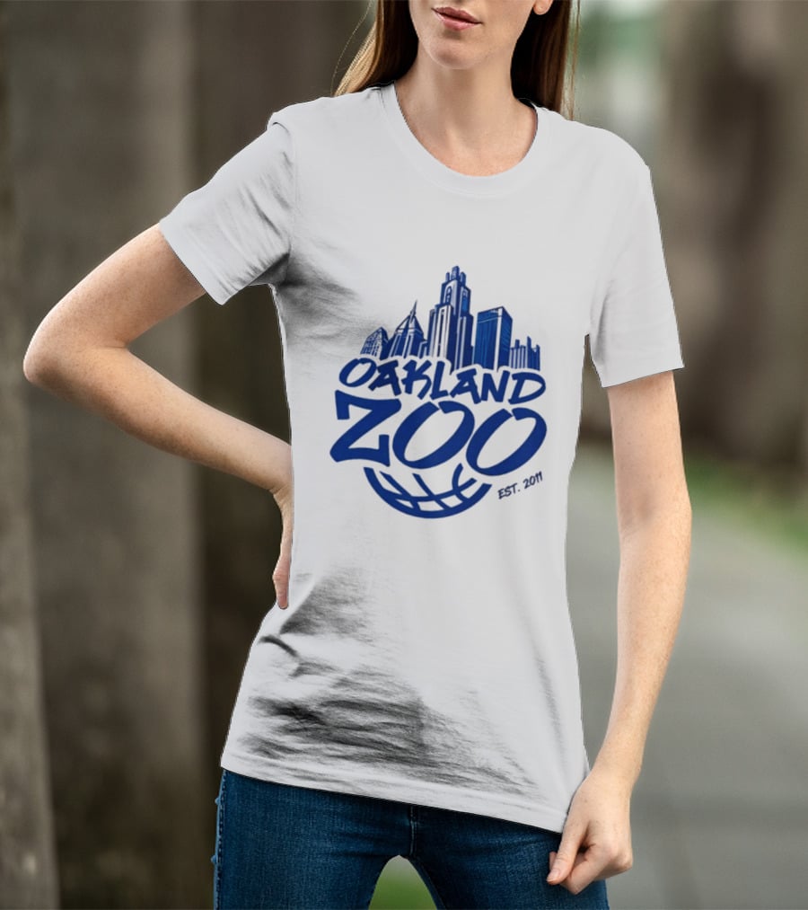 Pitt Panthers Oakland Zoo You Vs The Zoo Est 2001 T-Shirt