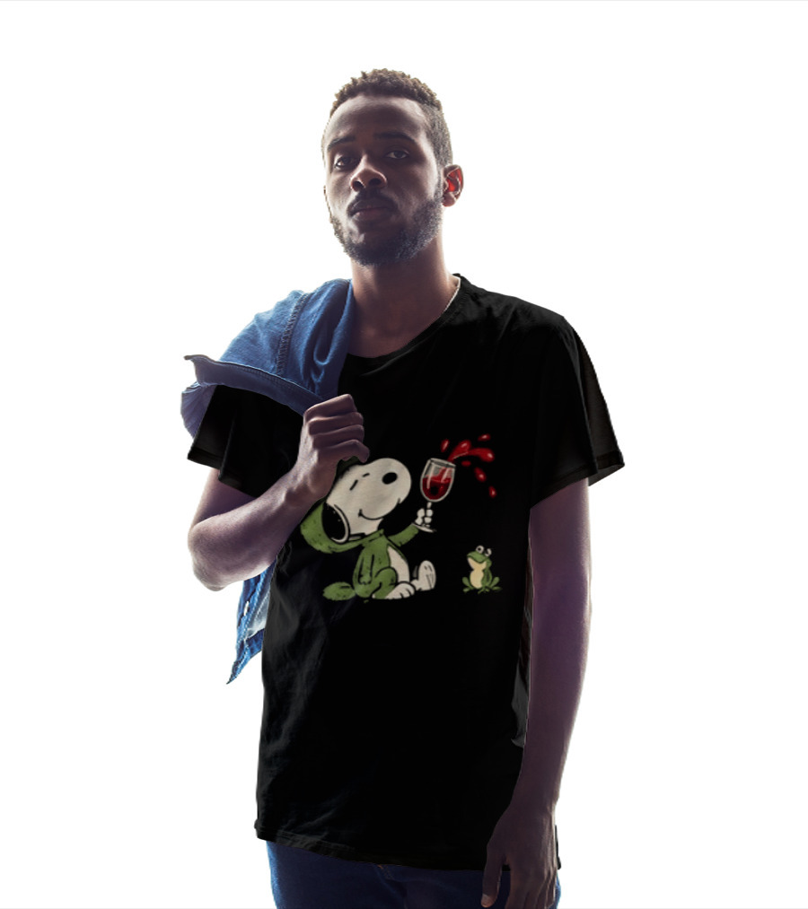 Snoopy Frog Mayhem Christmas Fun Under Mistletoe For Snoopy Fans T-Shirt