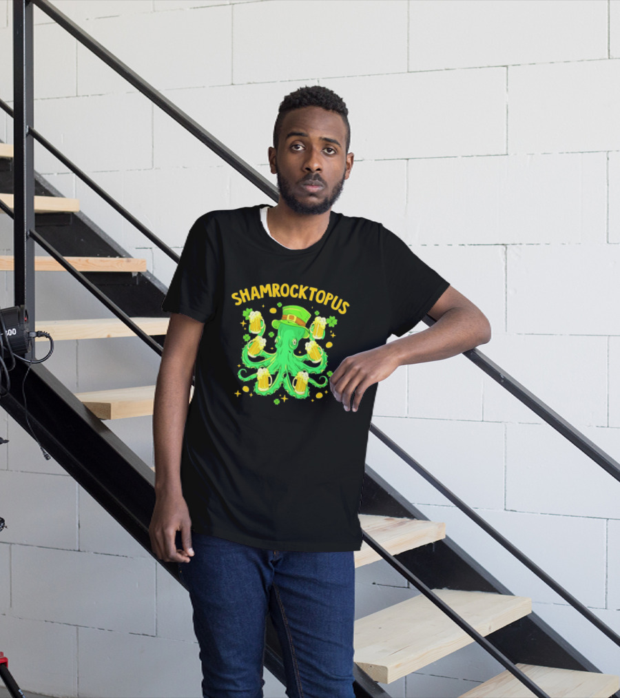 Shamrocktopus Octopus St Patrick's Day Beer Hat Shamrocks T-Shirt