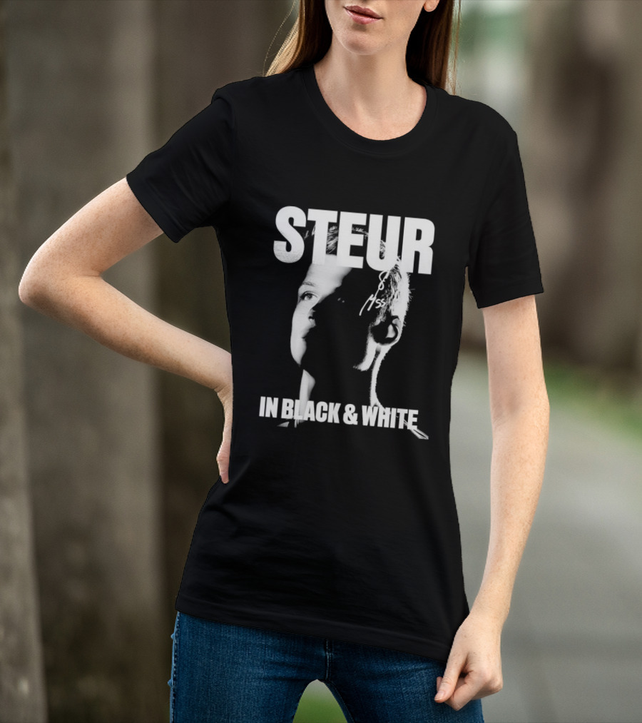 Steur In Black & White Monochrome T-Shirt