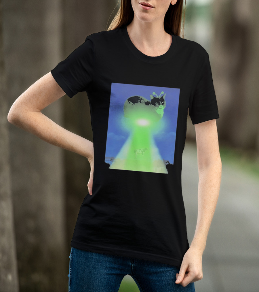 Alien Kitty UFO Beaming Cat Abduction With Tractor Beam And Cow T-Shirt