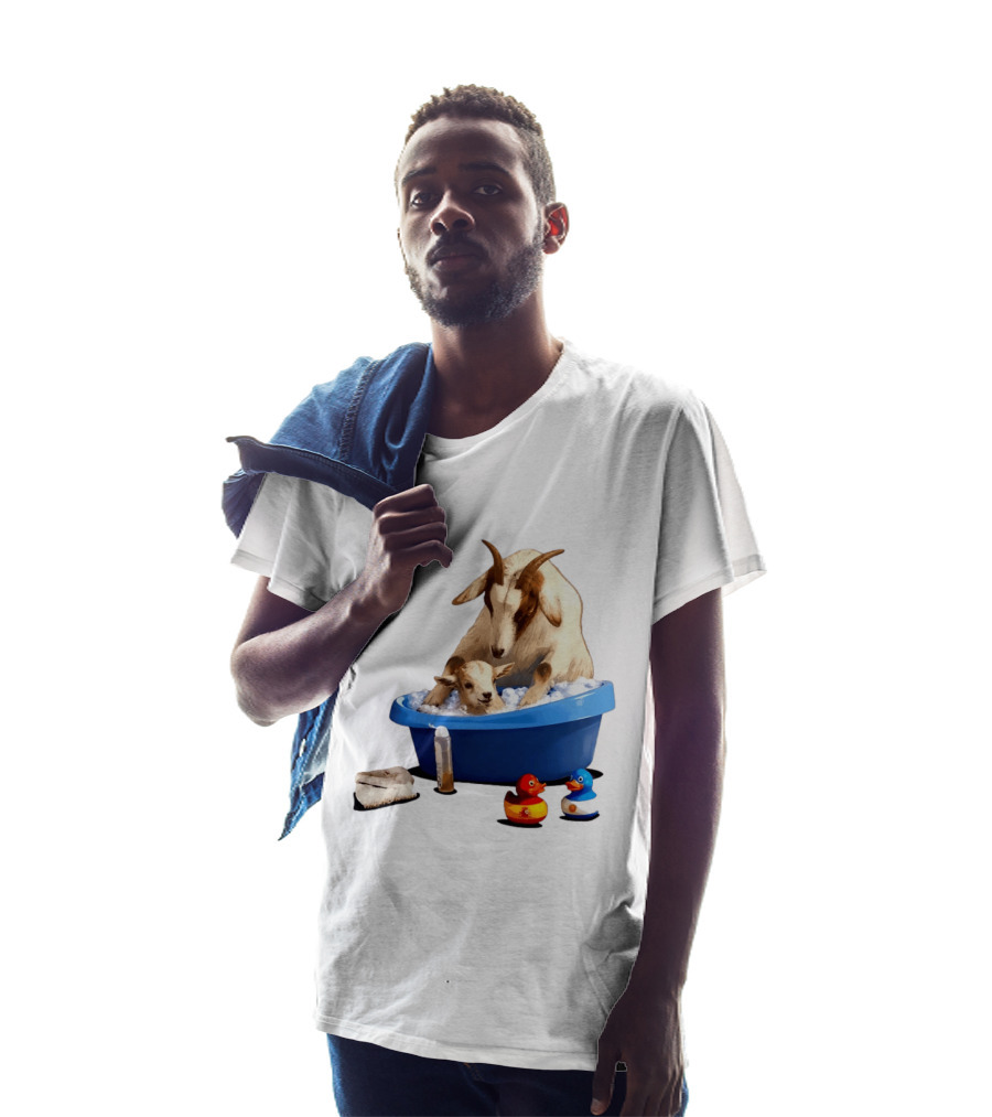 GOAT Bathtub Classico Messi Bathing Yamal T-Shirt