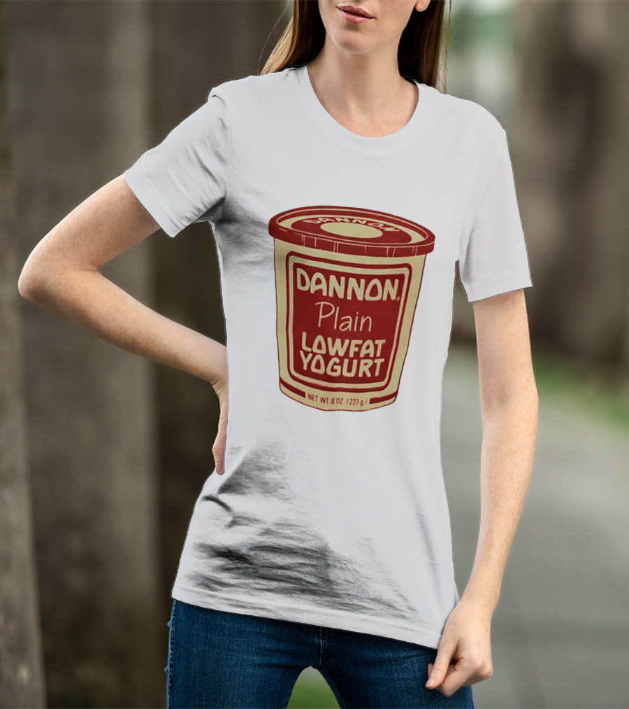 Dannon Plain Lowfat Yogurt 8oz 227g 1980s T-Shirt