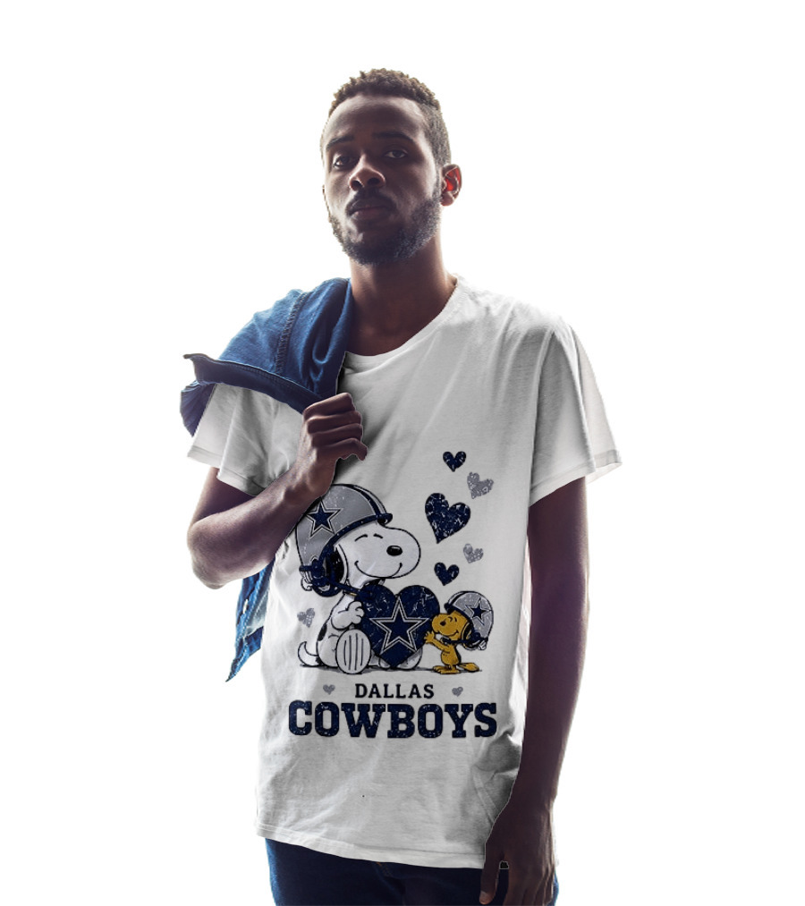 Dallas Cowboys Peanuts Snoopy Woodstock Love Hearts T-Shirt