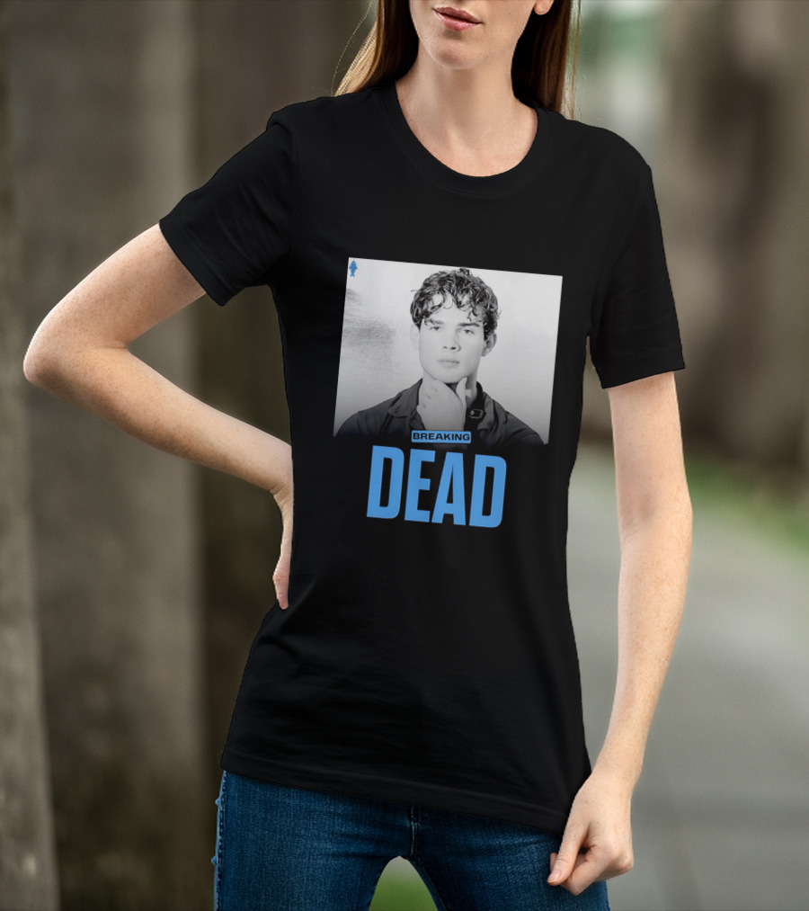 Breaking Dead Man Hand On Chin T-Shirt