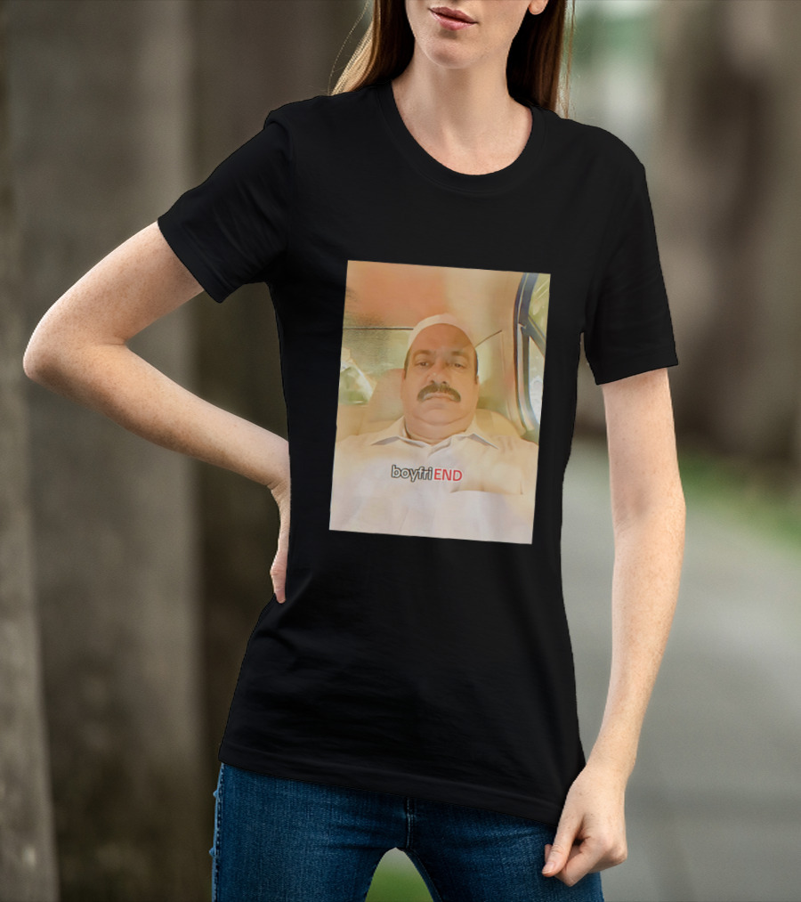 BoyfriEND Man Sitting Image T-Shirt