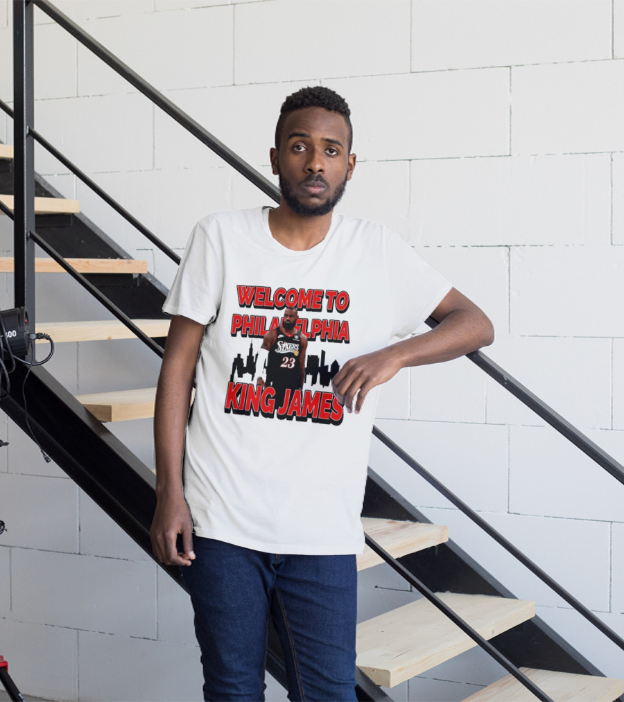 Philadelphia 76ers Welcome King James To Philadelphia Skyline T-Shirt