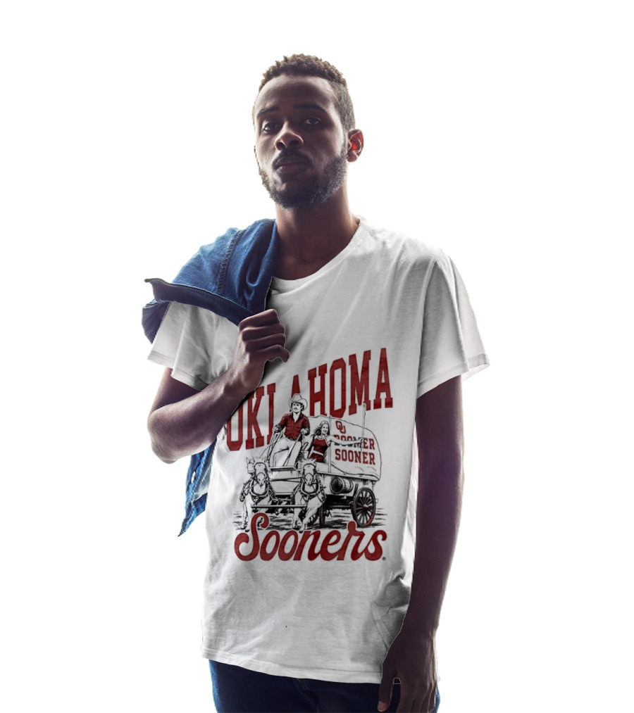 Oklahoma Sooners Boomer Sooner Horse Drawn Wagon T-Shirt