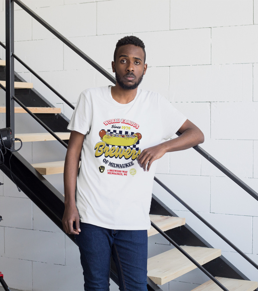 World Famous Brewers Of Milwaukee Since 1970 Hot Dog Milwaukee WI T-Shirt