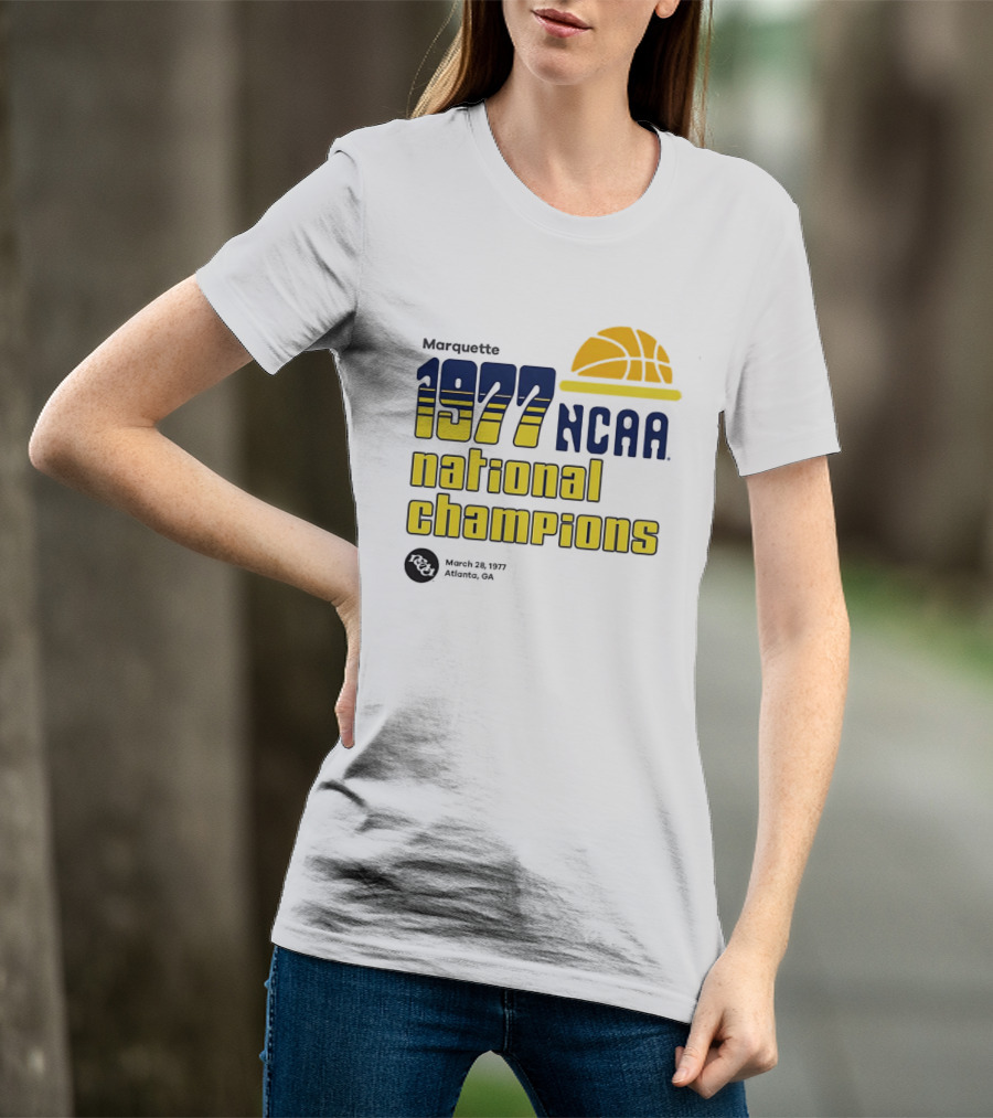 Marquette 1977 NCAA National Champions Basketball March 28_ASTRO_NY T-Shirt