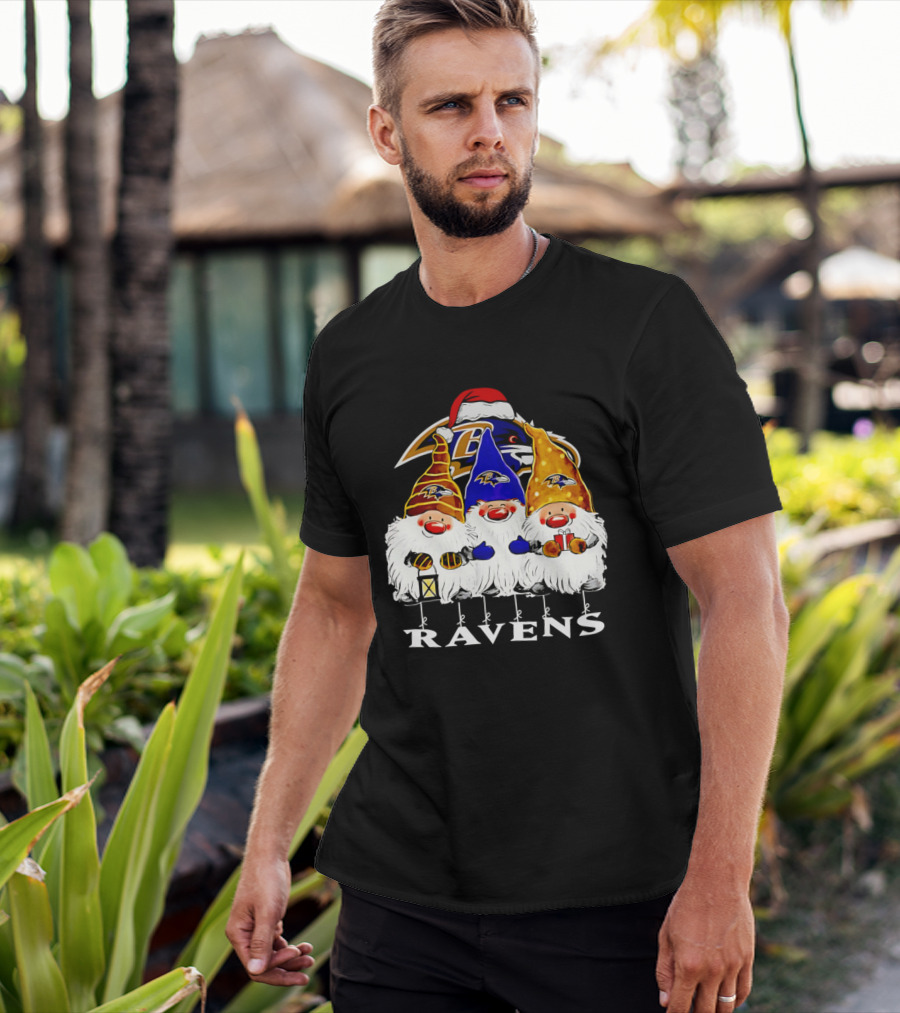 Gnomes Baltimore Ravens Christmas T-Shirt