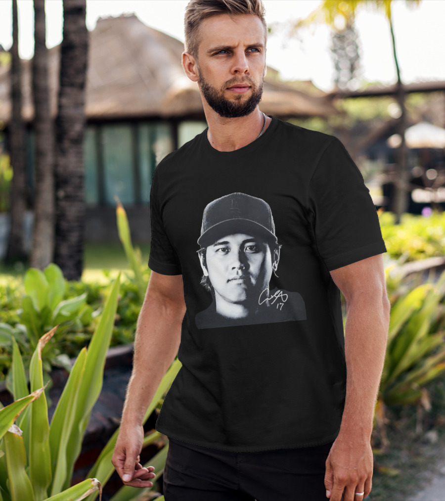 Shohei Ohtani LA Dodgers Cap Signature 17 T-Shirt