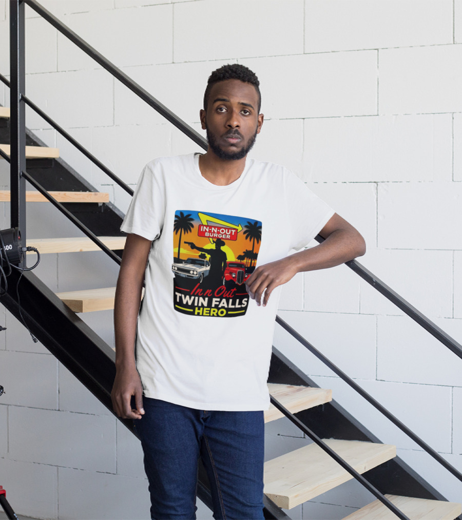 In N Out Burger Twin Falls Hero Sunset Cars Palms 2026 T-Shirt