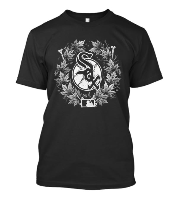 Chicago White Sox Skull Crossed Bats Maple Leaves Baseball Halloween T-Shirt