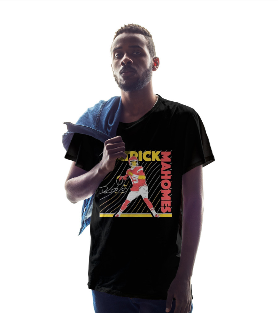 Patrick Mahomes Football Quarterback Signature Wavy Line T-Shirt